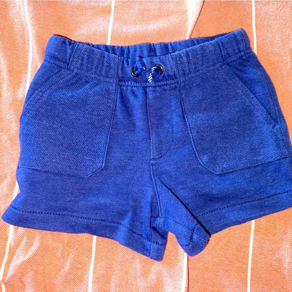 Carters 3t‎ shorts